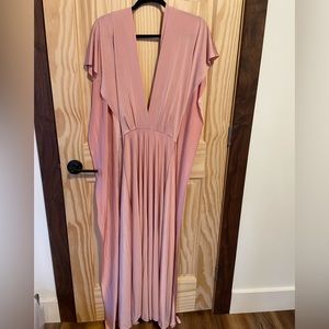 Tricks of the Trade Blush Maxi Dress